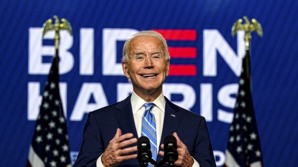 Америка празднует предполагаемую победу Байдена на президентских выборах. Джонсон, Макрон, Меркель и другие политики поздравили победителя