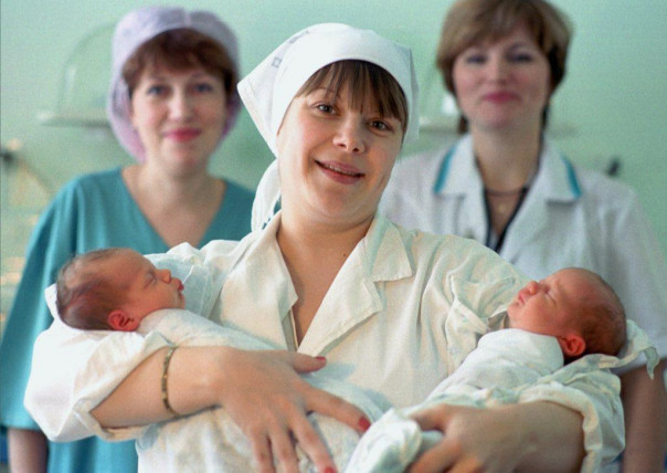 Росстат зафиксировал рост рождаемости впервые с начала 2020 года