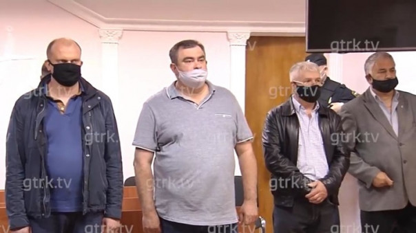 Приговор уфимским экс-полицейским, замешанным в секс-скандале, отменен