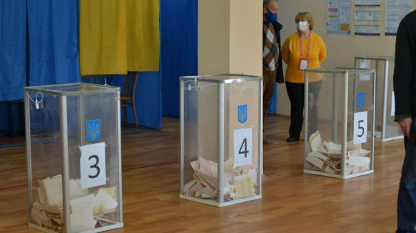 Полиция зафиксировала более 16 тысяч жалоб на нарушения на местных выборах в Украине