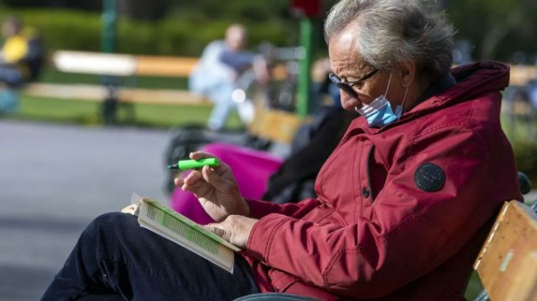 Австрия переходит на полный локдаун из-за COVID-19