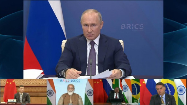 Лидеры БРИКС приняли Московскую декларацию и две стратегии