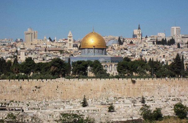 В Третьей мировой войне все способы хороши – как Израиль на две стороны играет