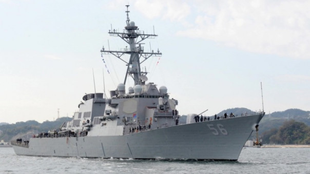 "Джону Маккейну" пригрозили тараном и спрятать* рынду в безопасное место хранения: эсминец нарушил российскую госграницу