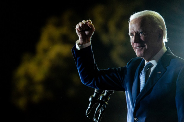 Байден назвал условие встречи с Трампом