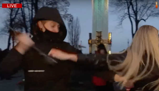 Нападение в прямом эфире на журналистку NewsOne