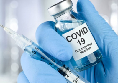 Трамп объявил о начале COVID-вакцинации в США