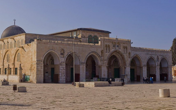 Где находится мечеть Аль-Акса?