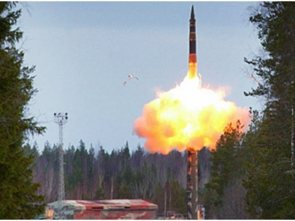 Минобороны успешно испытало баллистические ракеты "Ярс" и "Синева"