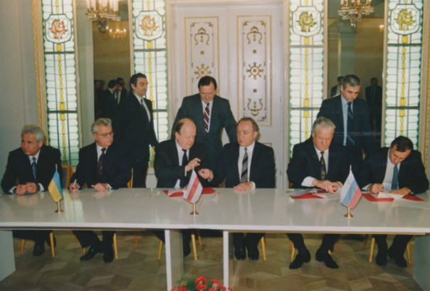 Умер один из подписантов Беловежских соглашений