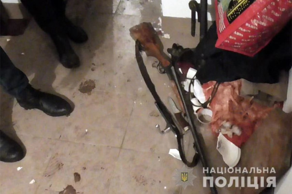 В Хмельницкой области мужчина отказался от госпитализации и открыл огонь по спецназу