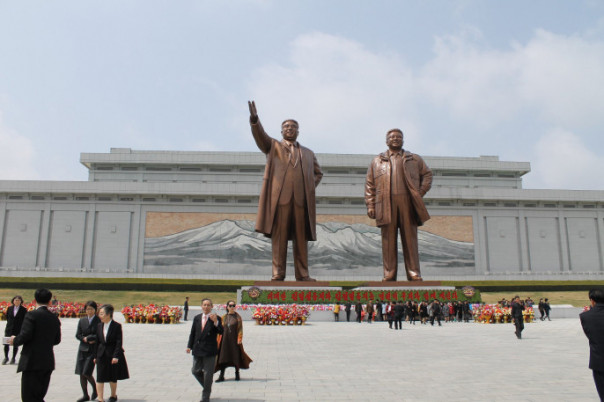 Мистика чучхе. Александр Проханов