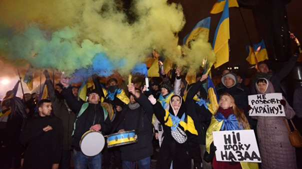 Итоги 2020 года для Украины: без света в конце туннеля