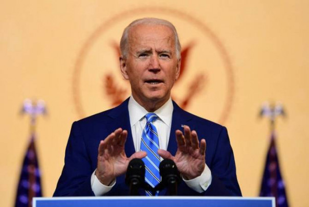 Байден призвал Трампа расследовать приписываемые России "кибератаки"