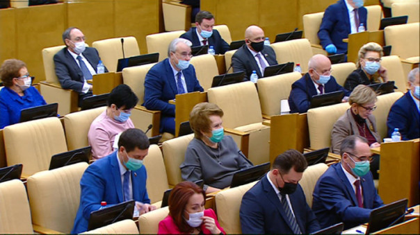 Госдума запретила банкам блокировать счета без объяснения причин