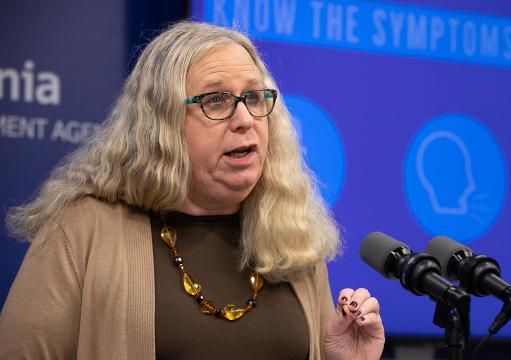 Байден возьмет в свою команду трансгендера