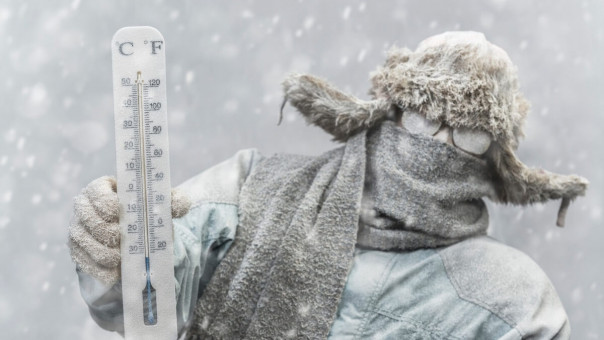 Началось ровно то, о чём предупреждали ещё на стадии испытаний вакцин.