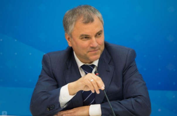 Володин: политическая система США находится в глубоком кризисе