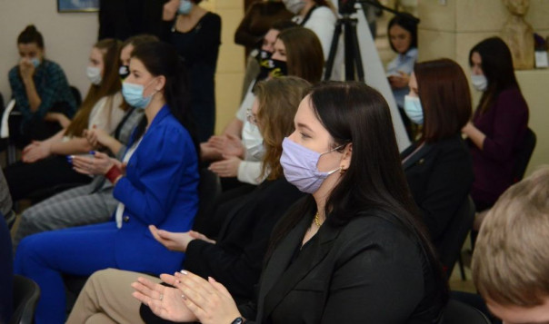 "Донбасс - русский"! Так считает молодёжь ДНР