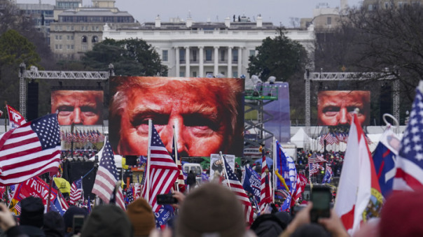 ФБР: Импичмент Трампа спровоцирует восстание