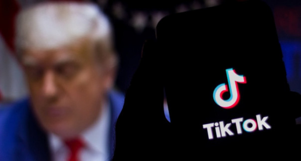 Китайский TikTok присоединился к информационной блокаде Трампа