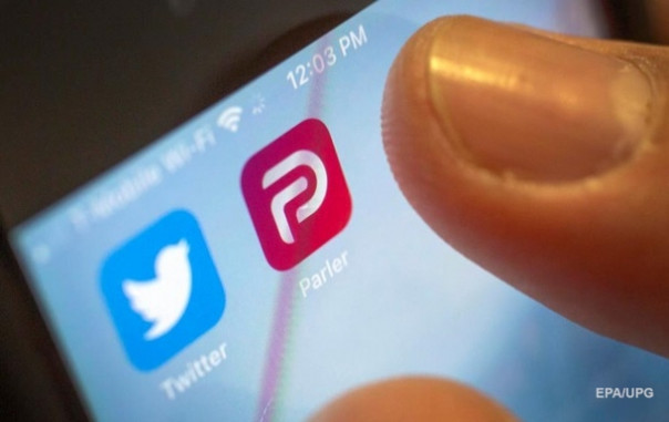 "Дыра размером с Житомир". Из-за украинских айтишников похищены террабайты данных Parler