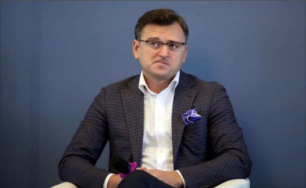 Кулеба оценил россиян на переговорах по Донбассу: Агрессивные хамы | Политолог: «Идиот» Кулеба докатился до арийской физики