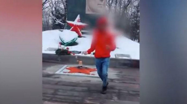Уголовное дело возбудили на Ставрополье после танца подростка на мемориале