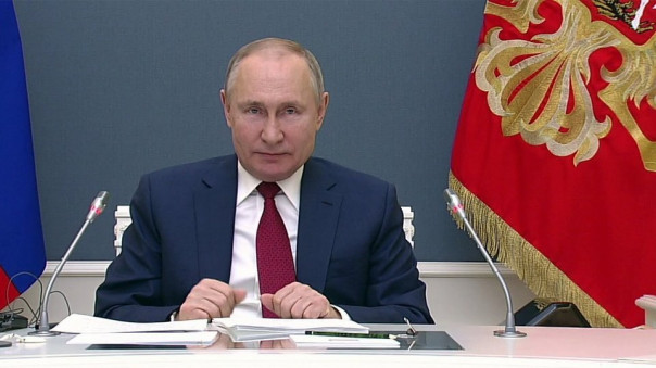 Речь российского президента на Давосском форуме в заголовках мировой прессы