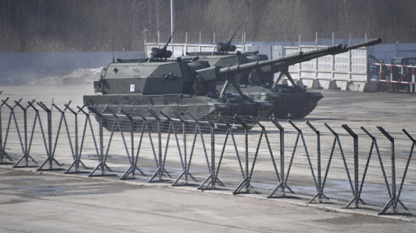 На испытаниях САУ "Коалиция-СВ" поразила цель шестью снарядами одновременно