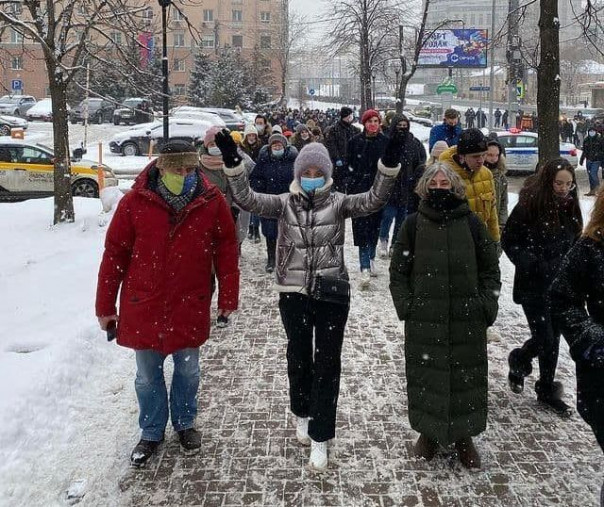 Юлию Навальную оштрафовали за участие в несанкционированной акции