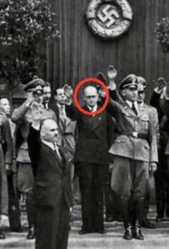 Во Львове в школах проведут открытые уроки чествования нацистских коллаборантов