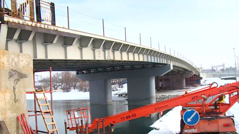 Новый мост соединил два берега реки Суры