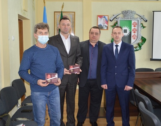 Сводка от НМ ЛНР 25.02.2021. Снайперским огнем ВФУ тяжело ранен военнослужащий НМ ЛНР. Суд приговорил жителя Лисичанска к 12,5 годам за шпионаж