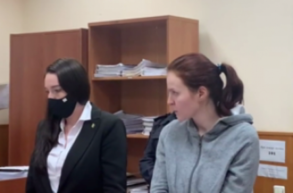 Пресс-секретаря Навального Киру Ярмыш отправили под домашний арест, Яшина и Пивоварова арестовали за митинги и неповиновение