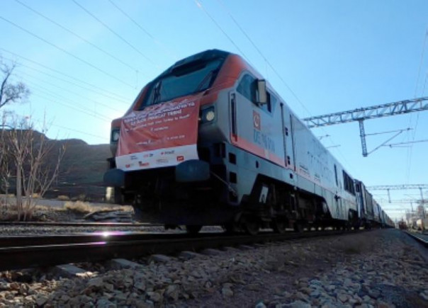 Отправлен первый контейнерный поезд из Турции в Россию по коридору Баку-Тбилиси-Карс