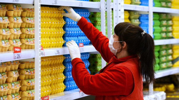 Цены вкрутую: ритейл предупредил о подорожании яиц и курицы