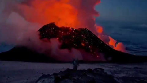 Вулканы проснулись: по миру прокатилась волна извержений. В Исландии вулкан проснулся впервые за 6000 лет