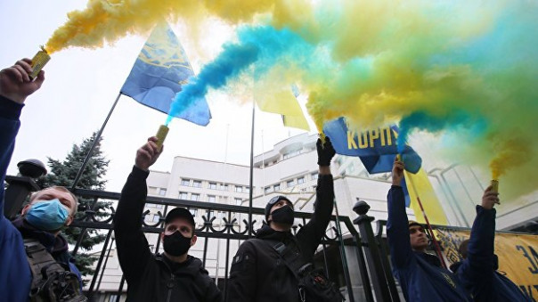 Украинские судьи не смогли выбрать нового члена конституционного суда