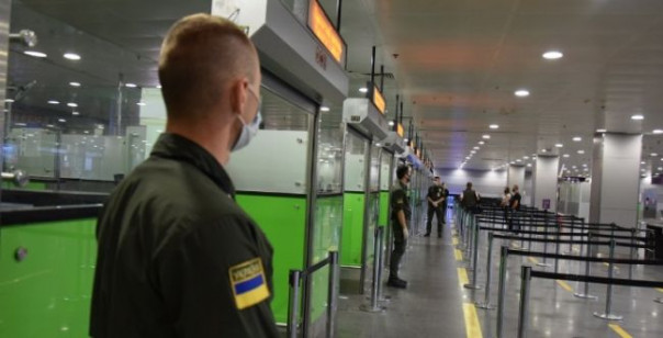 Украинское правительство ужесточило правила въезда в страну