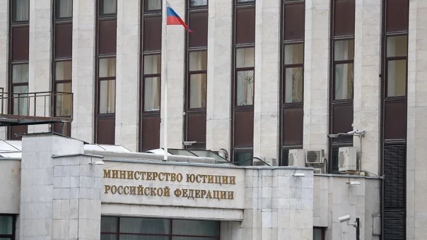 В России попросили о проверке создаваемого в Петербурге Университета на связь с Фондом Сороса*