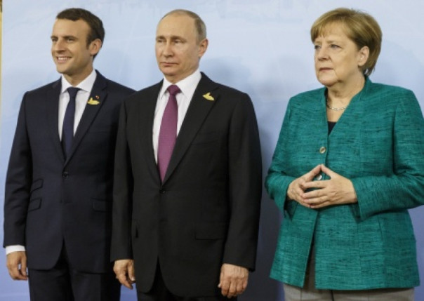 Мендель и Арестович не видят проблем в том, что Украину на международной площадке обсуждают без Украины