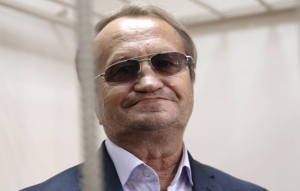 В Москве под суд пойдет экс-чиновник, пообещавший должность губернатора за €35 млн