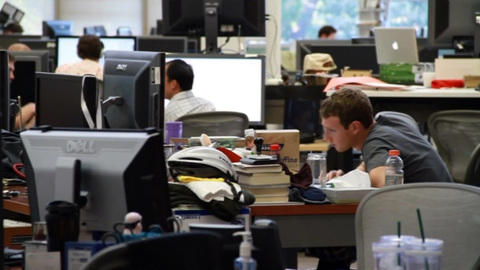 Личные данные основателей Facebook – за пригорошню долларов