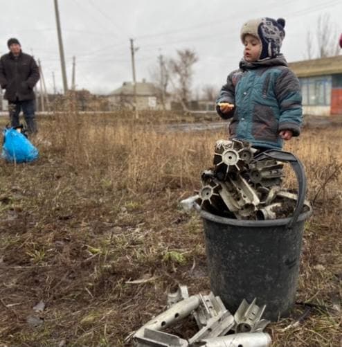 Как бы не хотелось кому-то, но нет перемирия на Донбассе и никогда не было и, я уверен, не будет.