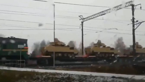 Украина усилила обстрел Донбасса, перебрасывает танки, замечена НАТОвская бронетехника