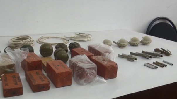 В кабинете томского коммерсанта нашли гранаты и тротил