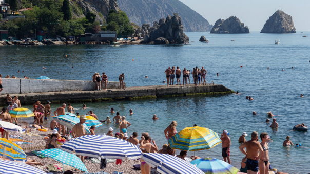 В ОП предложили увеличить срок отпуска выбравшим отдых в России