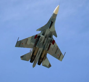 Су-30 перехватил над Черным морем три французских военных самолета