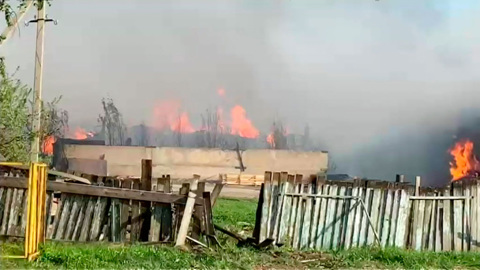 Пожар в Ульяновской области спровоцировал взрывы